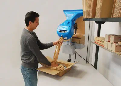 Elle koparma işlemini ortadan kaldıran FillPak TTC otomatik kesme mekanizması