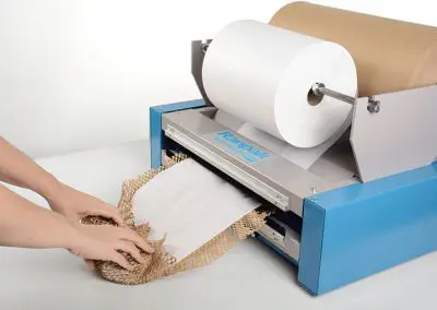 Geami Wrappak HV 3D petek yapısı sarmalama makinesi - patentli özel kesim kraft kağıdı ile benzersiz sarmalama çözümü