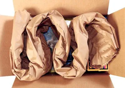 Yastıklama, sabitleme ve sarma için çok amaçlı kullanım sunan PadPak LC kağıt yastıklama makinesi